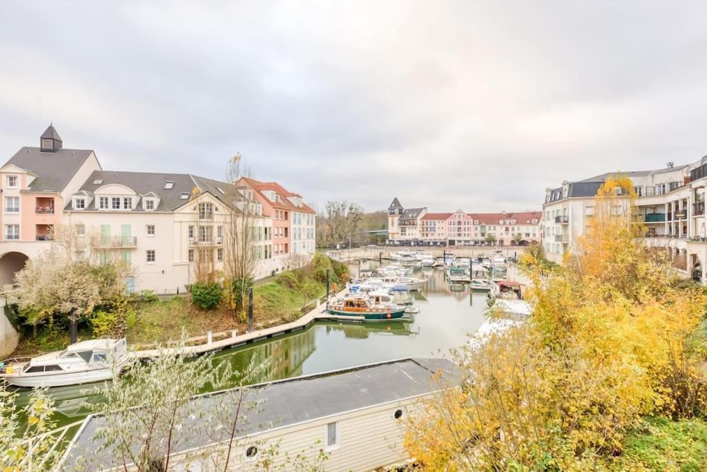 Studio Vue Direct Sur Le Port De Cergy, Parking Prive Gratuit Extérieur photo