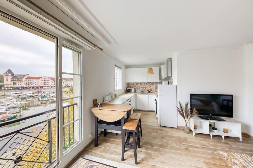 Studio Vue Direct Sur Le Port De Cergy, Parking Prive Gratuit Extérieur photo